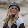 Avril Lavigne sur le tournage de "Rock N Roll" : photos