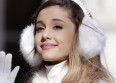 Ariana Grande chante "Santa Baby"