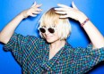 Sia interprète "Titanium" en live acoustique