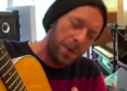 Chris Martin reprend les tubes de Coldplay