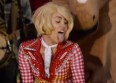 Miley Cyrus twerke contre un cheval sur "4x4"