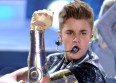 Teen Choice Awards : le medley de Justin Bieber