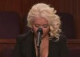 C. Aguilera : "At Last" aux funérailles d'E. James