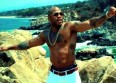 Flo Rida au soleil dans le clip de "Whistle"