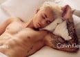 Justin Bieber torride pour Calvin Klein