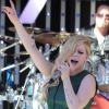 Avril Lavigne sur le plateau d'Extra TV : photos