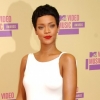Rihanna : son nouveau look aux MTV Video Music Awards 2012 (photos)