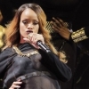 Rihanna en live au Barclay Center de New-York : photos