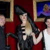 Lady Gaga entre au Musée Grévin de Paris : photos