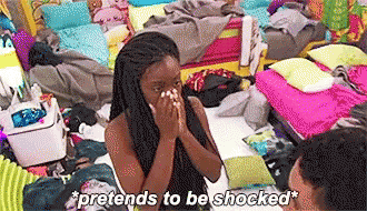 davonne-rogers-pretends-to-be-shocked.gif.8e4f846d1c03699062a6ef80fc9f83b7.gif