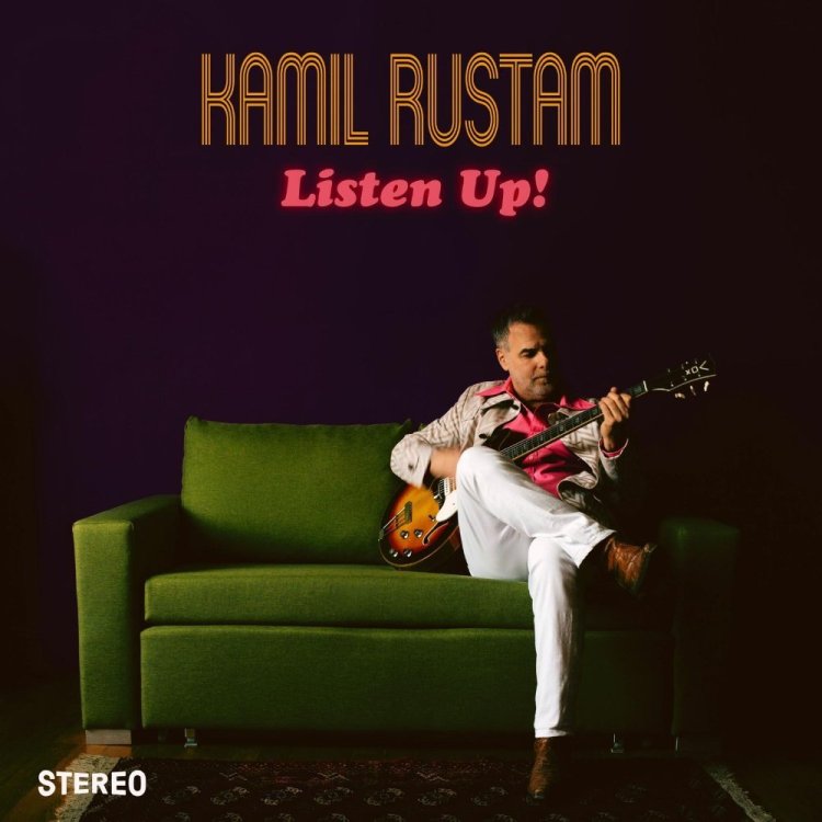 Listen Up! album cover & photo de profil.jpg