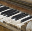 30 Beautiful Piano Melodies to Fa