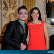 Le chanteur Bono décoré par Aurélie Filippetti : photos