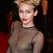 La transformation choc de Miley Cyrus en photos