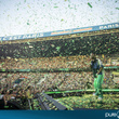 Dadju en concert au Parc des Princes : les photos du show événement 