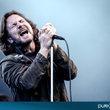 Main Square 2012 : jour 2 (photos The Kooks, Pearl Jam, Revolver, Skip The Use...)