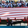 Lady Gaga chante l'hymne national américain au Super Bowl 2016 : photos