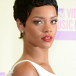 Rihanna : son nouveau look aux MTV Video Music Awards 2012 (photos)