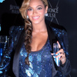 Beyoncé, enceinte, lance son parfum : photos
