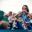 Vieilles Charrues : jour 2 (photos The Cure, M83, Thomas Dutronc...)