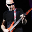 Joe Satriani au Grand Rex de Paris : photos