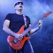 Joe Satriani au Grand Rex de Paris : photos