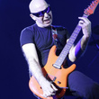 Joe Satriani au Grand Rex de Paris : photos