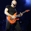 Joe Satriani au Grand Rex de Paris : photos