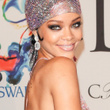 Rihanna et sa robe transparente, vedettes des CFDA Fashion Awards : photos