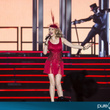Kylie Minogue lance le "Kiss Me Once Tour", un show sexy : photos