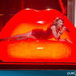 Kylie Minogue lance le "Kiss Me Once Tour", un show sexy : photos