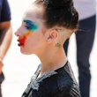 Lady Gaga en mode "ARTPOP" dans les studios de E! News : photos