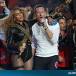 Coldplay, Beyoncé et Bruno Mars mettent le feu au Super Bowl 2016 : photos