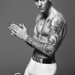 Justin Bieber s'exhibe en boxer pour la campagne Calvin Klein : photos