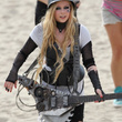 Avril Lavigne sur le tournage de "Rock N Roll" : photos