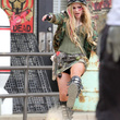 Avril Lavigne sur le tournage de "Rock N Roll" : photos