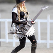 Avril Lavigne sur le tournage de "Rock N Roll" : photos