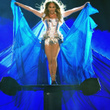 Jennifer Lopez en live lors de la finale de Q'Viva : photos