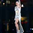 Katy Perry ambiance le Super Bowl avec Lenny Kravitz et Missy Elliott : photos