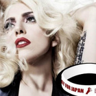 Lady GaGa porte secours au Japon