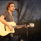 Benjamin Siksou chante à La Plage