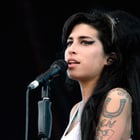 Tops UK : Amy Winehouse chamboule les Tops