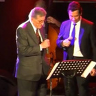 Regardez le duo Laurent Gerra et Tony Bennett !