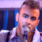 Asaf Avidan : en live dans "C à vous"