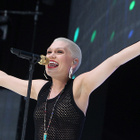 Jessie J stoppe un show à cause d'une bagarre