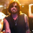 Le père de Miley Cyrus sur les traces de sa fille ?