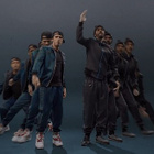 Casseurs Flowters dans le clip "Fais les backs"