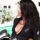 Inna prolonge le plaisir avec "Tell Me"