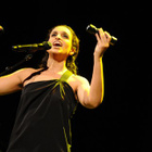 La chanteuse Noa insultée à l'aéroport