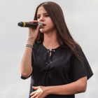 Marina Kaye lance un nouveau single en radio
